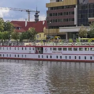 River Königstein Botel